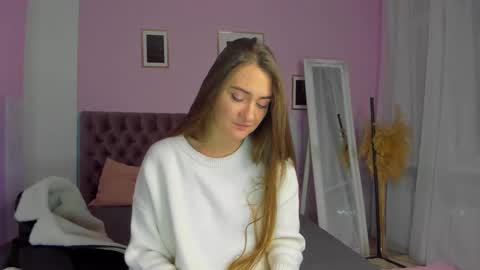 Snapshot of evalaniss chatting on 12/05/24, 04:09 Eva online show from 12/05/24, 04:09