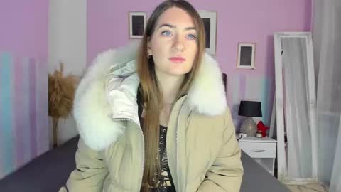 Snapshot of evalaniss chatting on 01/22/25, 04:02 Eva online show from 01/22/25, 04:02