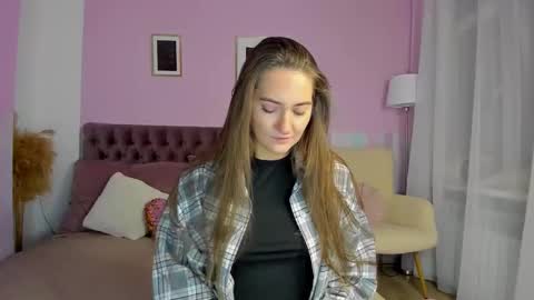 Eva online show from 11/06/25, 04:02