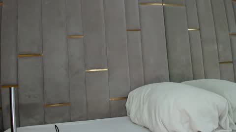 EVA online show from 01/18/26, 10:41