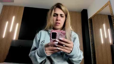 Eva online show from 03/15/26, 03:56