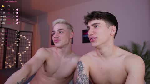 evan_white_ online show from 01/21/25, 05:20