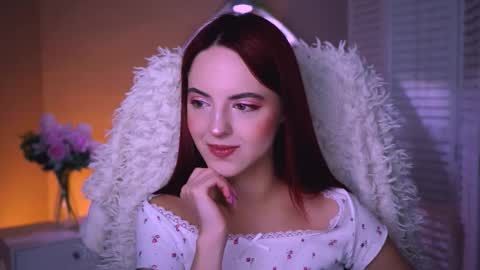 Eva  online show from 09/30/25, 12:10