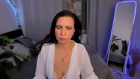 Evanessa online show from 01/09/26, 05:54