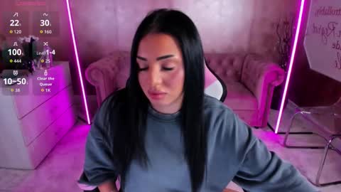 Snapshot of evanew_ chatting on 09/09/25, 04:28 Eva online show from 09/09/25, 04:28