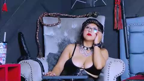 Snapshot of evangeline_17 chatting on 06/25/26, 12:54 Miss Evangeline online show from 06/25/26, 12:54