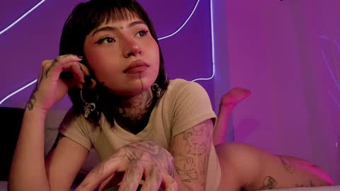 Snapshot of evangeline_bell chatting on 12/30/24, 05:44 Eva online show from 12/30/24, 05:44