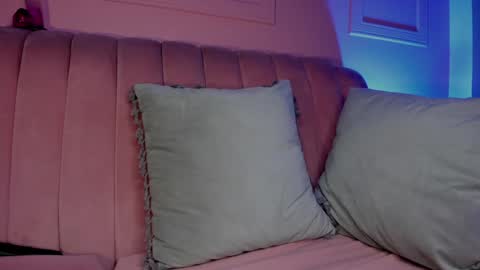 Snapshot of evangeline_bell chatting on 02/08/25, 09:15 Eva online show from 02/08/25, 09:15