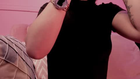 Snapshot of evangeline_bell chatting on 02/26/25, 12:03 Eva online show from 02/26/25, 12:03