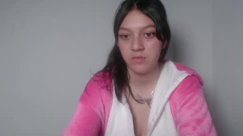 eva  online show from 10/07/25, 02:53