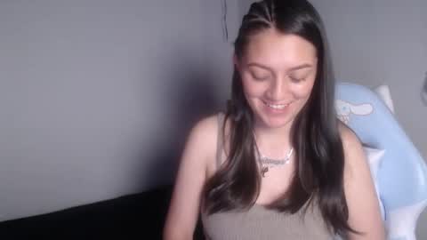 eva  online show from 11/13/25, 03:49