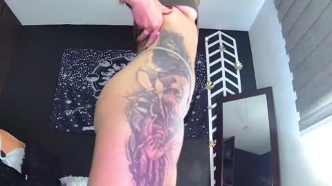  Eva online show from 09/23/25, 06:55