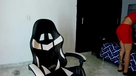 evanllelyne online show from 09/26/25, 06:23