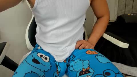 Mateo and Valerio online show from 11/14/25, 03:11