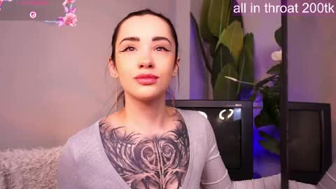 Snapshot of evarabbit chatting on 06/01/26, 02:02 Eva online show from 06/01/26, 02:02