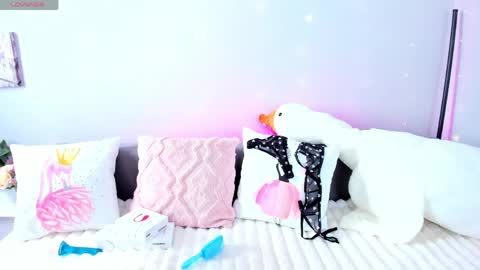 Adelina online show from 04/07/26, 04:35