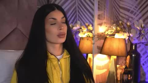 EvaRhea online show from 02/02/26, 04:00