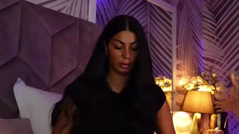 Snapshot of evarhea chatting on 06/15/26, 02:58 EvaRhea online show from 06/15/26, 02:58