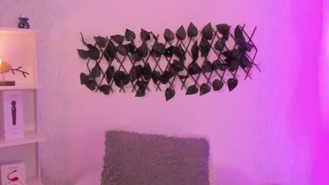 EVARITZ online show from 02/11/26, 08:14