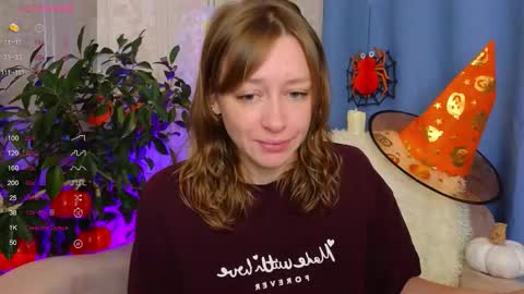Snapshot of evashiny_ chatting on 10/24/25, 02:19 Eve online show from 10/24/25, 02:19