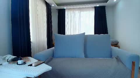 Snapshot of evasweet__ chatting on 07/18/26, 06:23 EVA LUNA online show from 07/18/26, 06:23