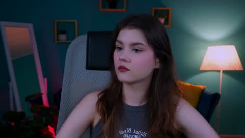 Eva  next stream -  - 1600 UTC2000  online show from 01/26/25, 12:01