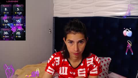 Snapshot of evawilliams_ chatting on 12/02/24, 12:40 Eva online show from 12/02/24, 12:40