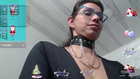 Snapshot of evawilliams_ chatting on 12/29/24, 06:45 Eva online show from 12/29/24, 06:45