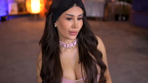 Eva online show from 02/05/25, 01:54