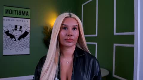 Eva online show from 04/11/26, 11:58