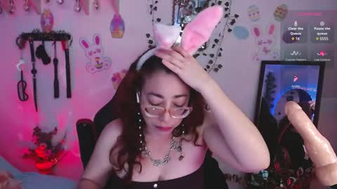 Eve Blue  friends. IG eve blue77 TW EveBlue 1 OF eveblue7 online show from 03/31/26, 06:36