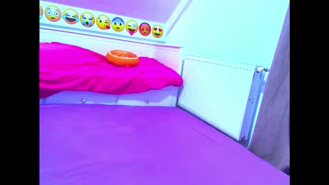 EVEANDMAX online show from 01/05/26, 08:01