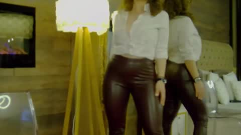 EveHamilton online show from 01/02/25, 10:55