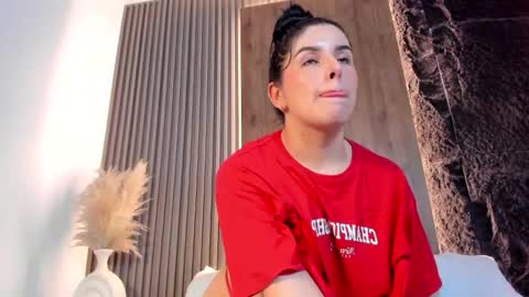 E V E L I N online show from 11/11/25, 02:22