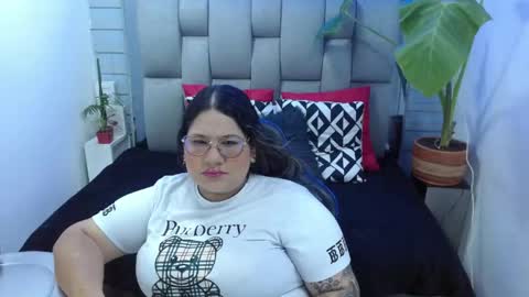 evelin zaens online show from 05/06/26, 04:19