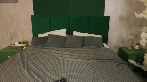 Evelina online show from 04/11/26, 01:10