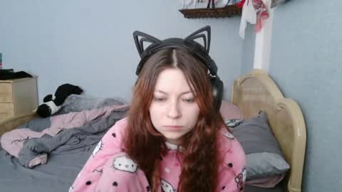 Alice 3 online show from 07/18/26, 10:41