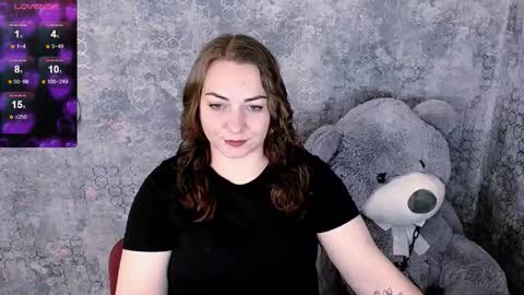 Lydia online show from 12/16/25, 01:16