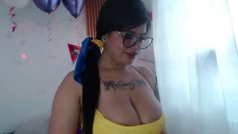 evelingjoyy online show from 07/03/26, 04:35