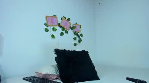 Evelin Miller online show from 09/16/25, 02:07