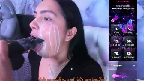 Snapshot of evelinn_belen chatting on 07/13/26, 11:07 Evelinn belen online show from 07/13/26, 11:07