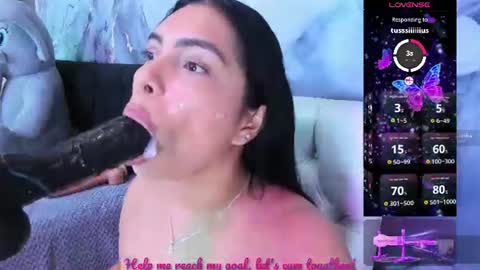 Snapshot of evelinn_belen chatting on 07/16/26, 01:50 Evelinn belen online show from 07/16/26, 01:50