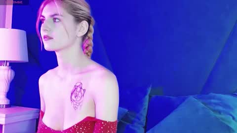 Eve online show from 09/12/25, 04:23