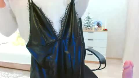 evelove online show from 02/13/26, 05:09