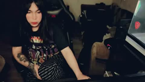 evelyn420521 online show from 07/16/26, 06:52