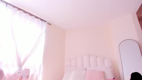 Eve online show from 11/26/25, 04:19