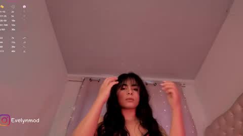 evelyn evelyn online show from 03/08/25, 04:17