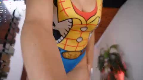 Snapshot of evelyn_evelyn chatting on 07/22/26, 04:10 evelyn evelyn online show from 07/22/26, 04:10