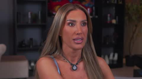 Evelyn online show from 04/21/26, 06:12