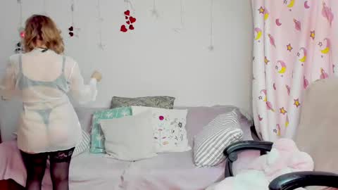 Snapshot of evelyn_harper_x chatting on 02/09/25, 04:36 Eve online show from 02/09/25, 04:36